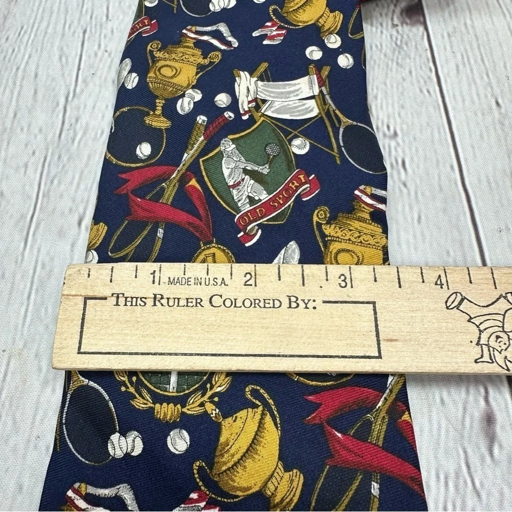 Brooks Brothers good excellent